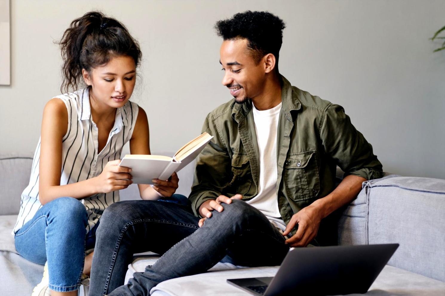 Unternehmensschulung im modernen Seminarraum